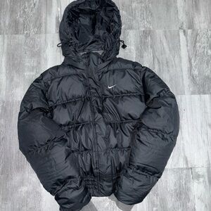 Nike women’s black Puffer Jacket